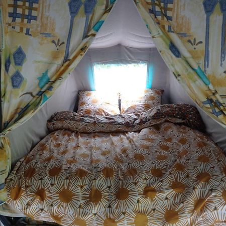 Chez Tombivouac Villa Pierrefonds Dış mekan fotoğraf