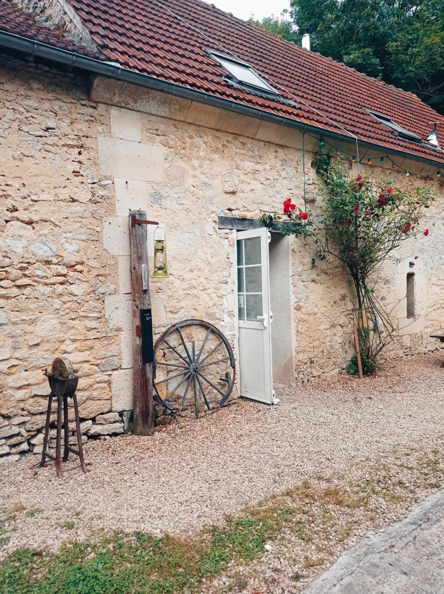 Chez Tombivouac Villa Pierrefonds Dış mekan fotoğraf