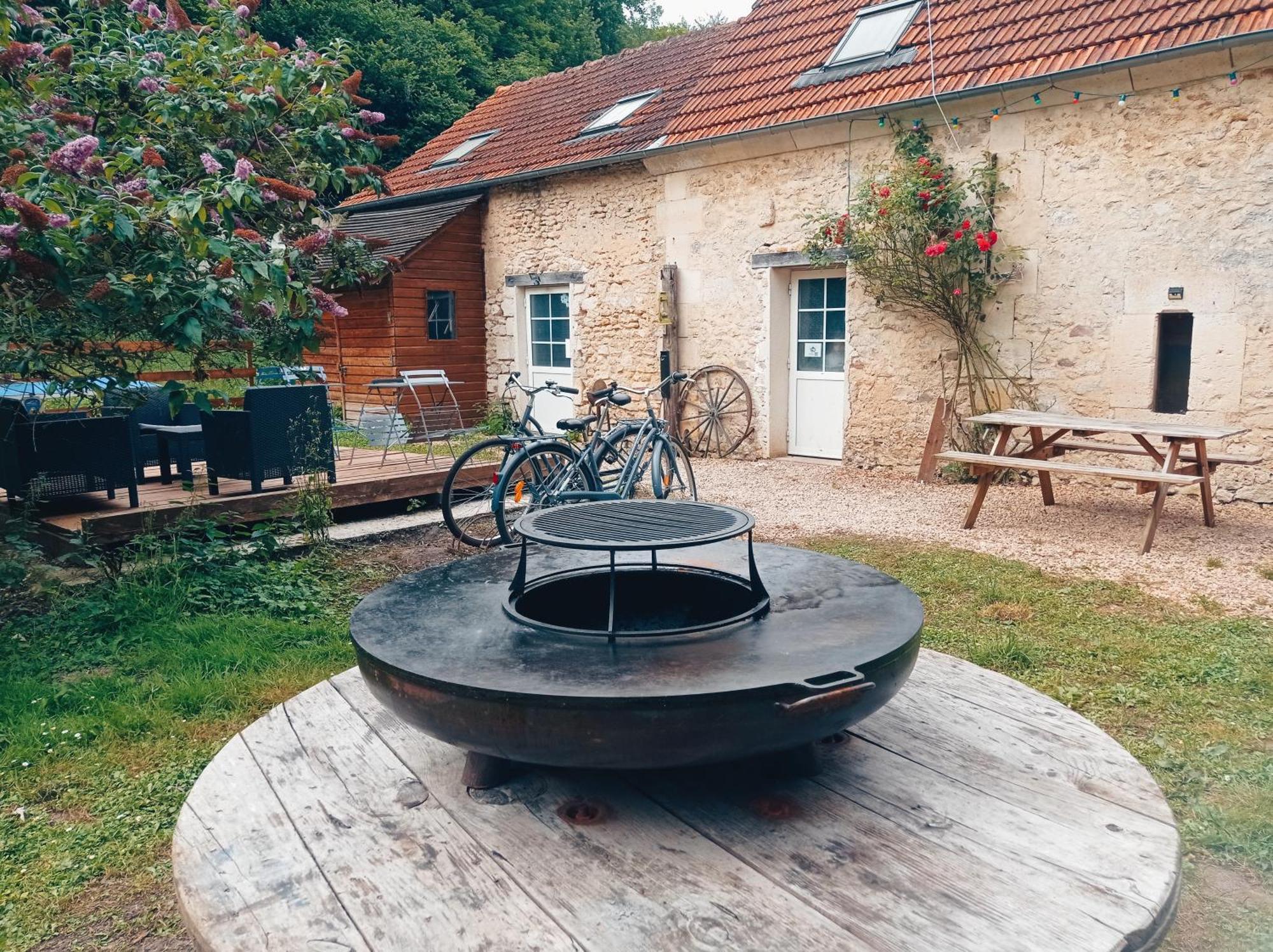 Chez Tombivouac Villa Pierrefonds Dış mekan fotoğraf